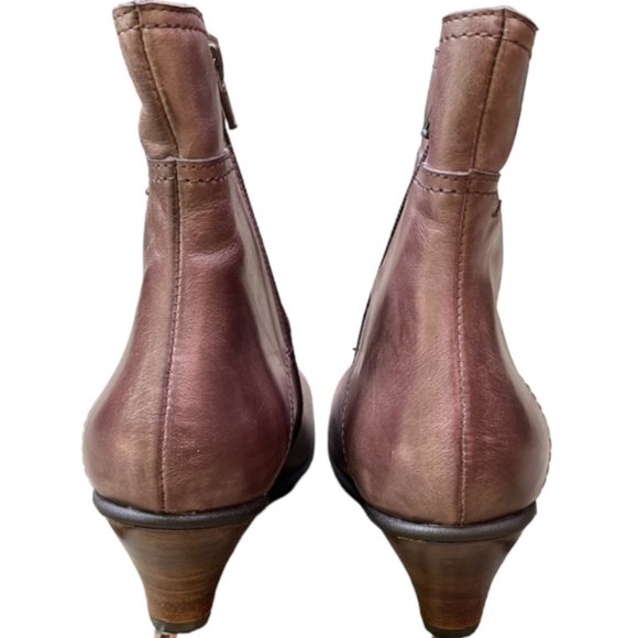 ★ NEW!! ITALIAN LEATHER FIDJI ANKLE BOOTS - MADE IN PORTUGAL - 40 EU/9.5 M US - Picture 6 of 9